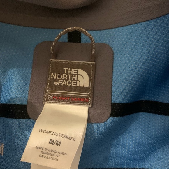 Black Fleece Jacket with Blue lining by North Face - Picture 6 of 8